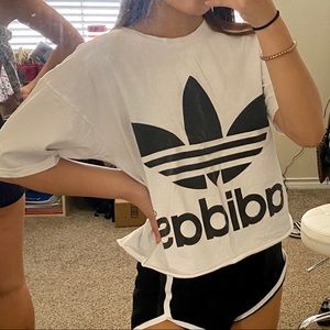 ADIDAS CROP TOP